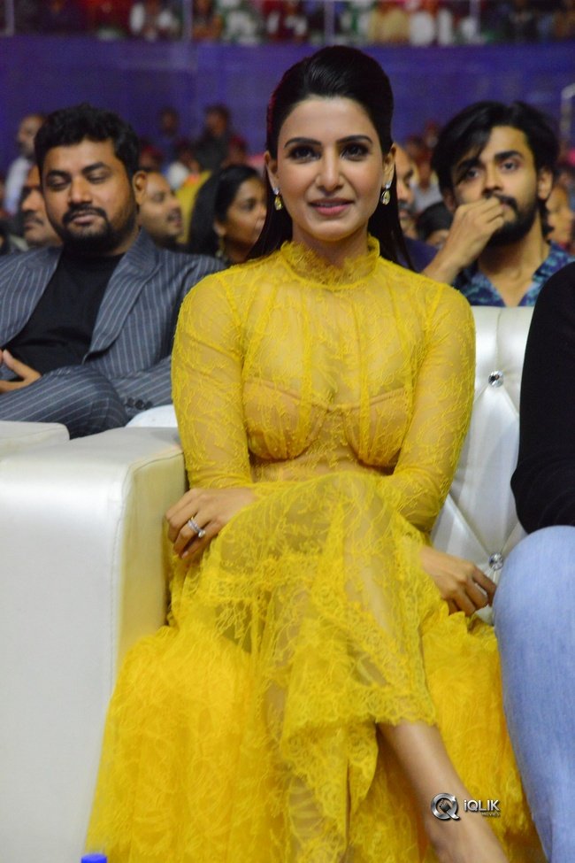 Samantha-At-Zee-Cine-Awards